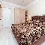 Harmony - Monte Carlo 4*